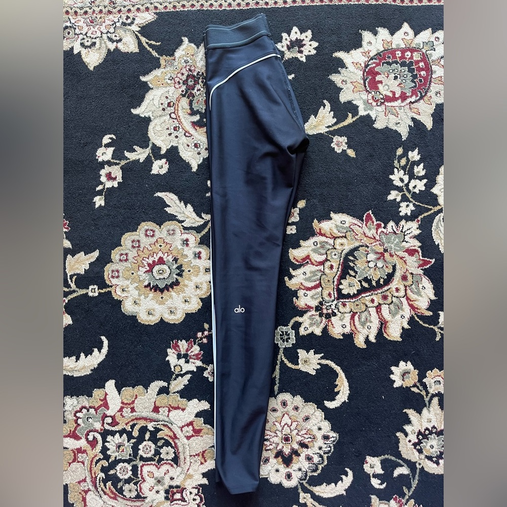 Airlift High-Waist Suit Up Leggings